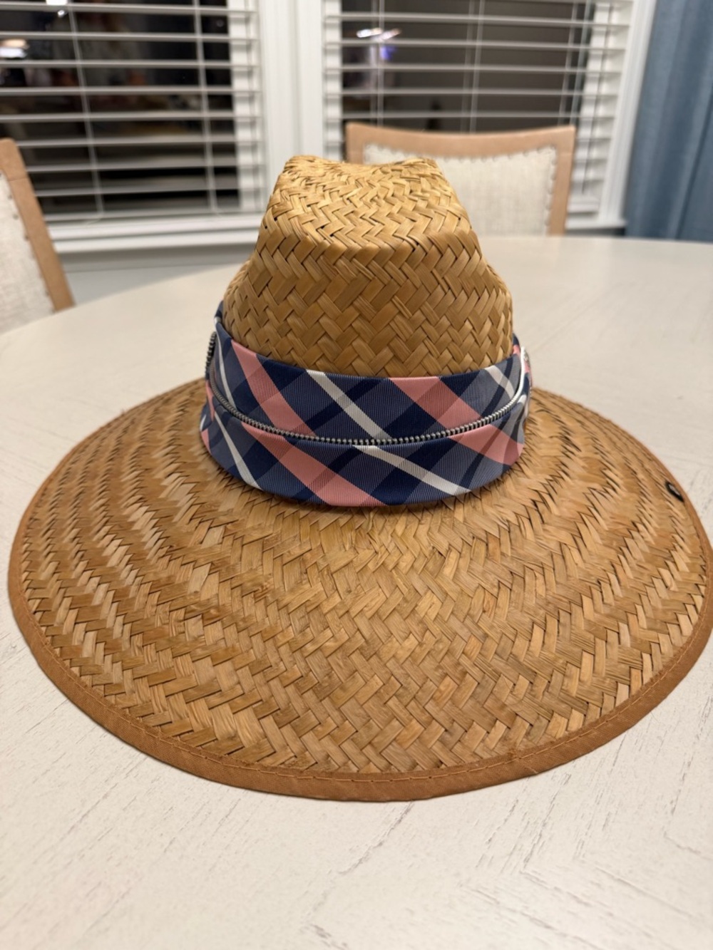 Riata Design sun hat equestrian brand . Pink and navy band. CustomStraw sun hat.